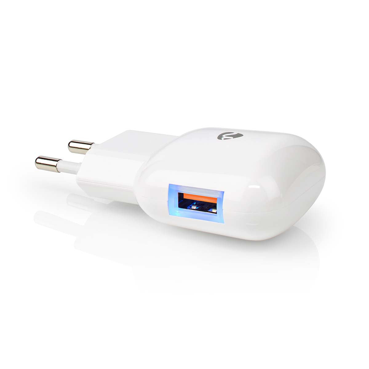 Cargador de Pared | 1x 3.0 A Número Salidas: 1 Tipo Puerto: Usb-a No Incluye Cable 18 W Selección Automática Voltaje