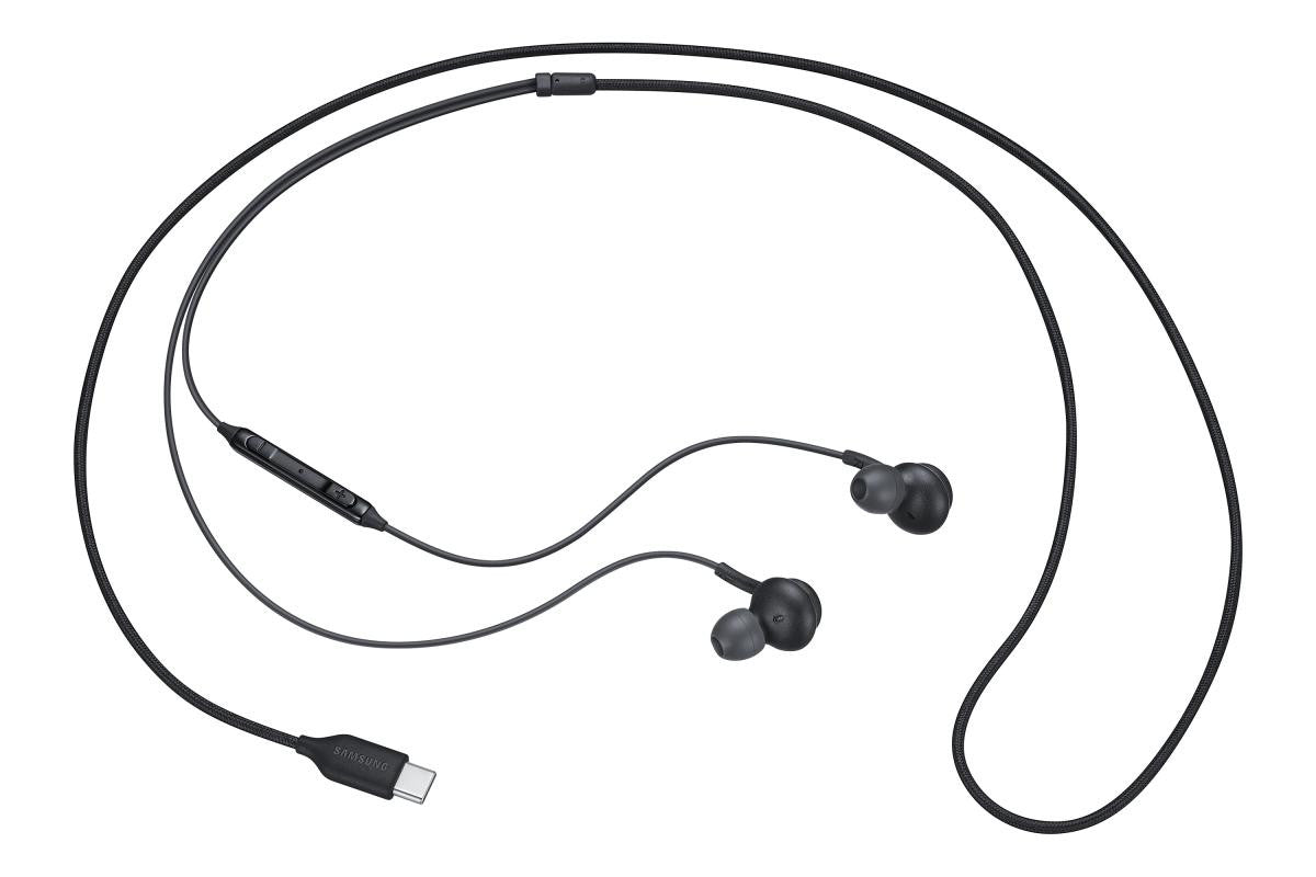 Auriculares AKG Intrauditivos USB-C color negro